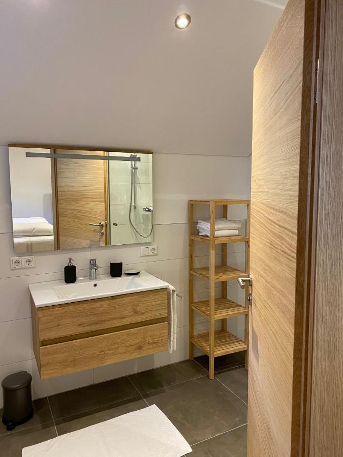 Alpenapart Montafon - Appartement Grabi 쉬룬즈 외부 사진